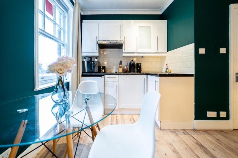 Baron Appartement Londen Buitenkant foto